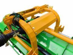 Bowell BCX-260pro profi kitolható kétoldalú szárzúzó Bowell BCX-260pro profi kitolható kétoldalú szárzúzó