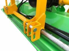 Bowell BCX-260 profi kitolható kétoldalú szárzúzó Bowell BCX-260 profi kitolható kétoldalú szárzúzó